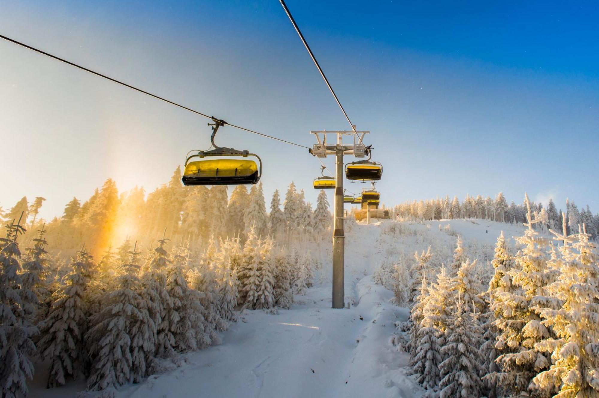 Panorama Ski, Bike, Spa & Restaurant - Czarna Gora Resort Строне-Слёнске Экстерьер фото