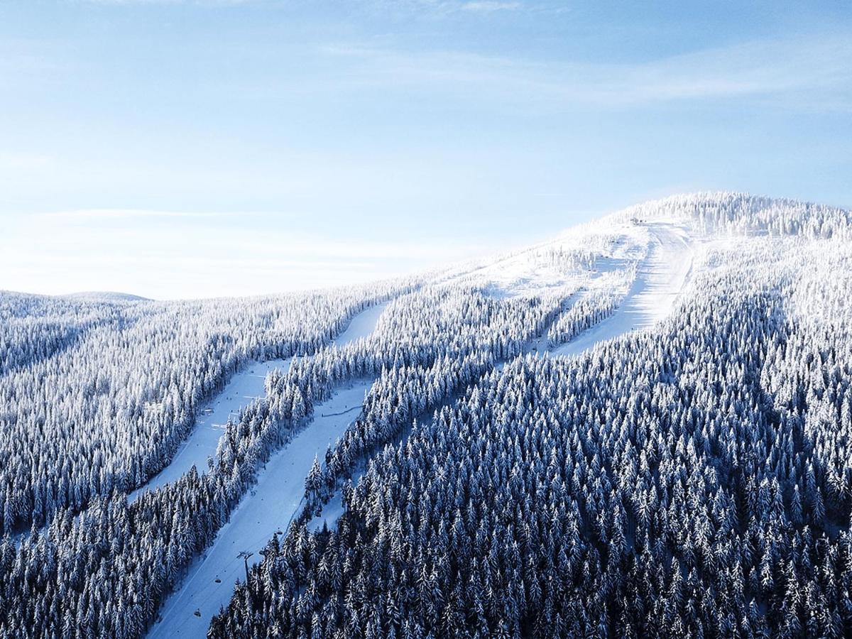 Panorama Ski, Bike, Spa & Restaurant - Czarna Gora Resort Строне-Слёнске Экстерьер фото